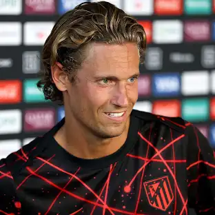 Marcos Llorente: Gelandang Serba Bisa yang Bikin Bek Lawan Nyesel Ngebiarin Dia Lari