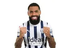 Yann M’Vila: Gelandang Tangguh Prancis yang Menjadi Pilar di Lini Tengah